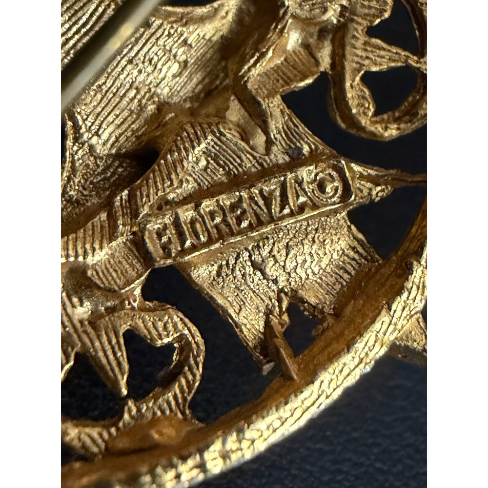 Vintage Florenza Brooch Heraldic Crest Knight Gold Tone READ - Picture 3 of 11